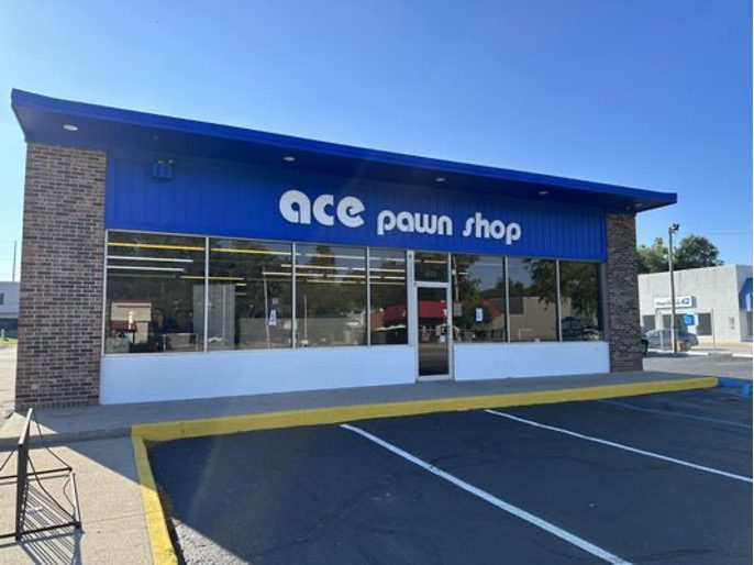 Exterior of Ace Pawn Shop in Bloomington, Indiana